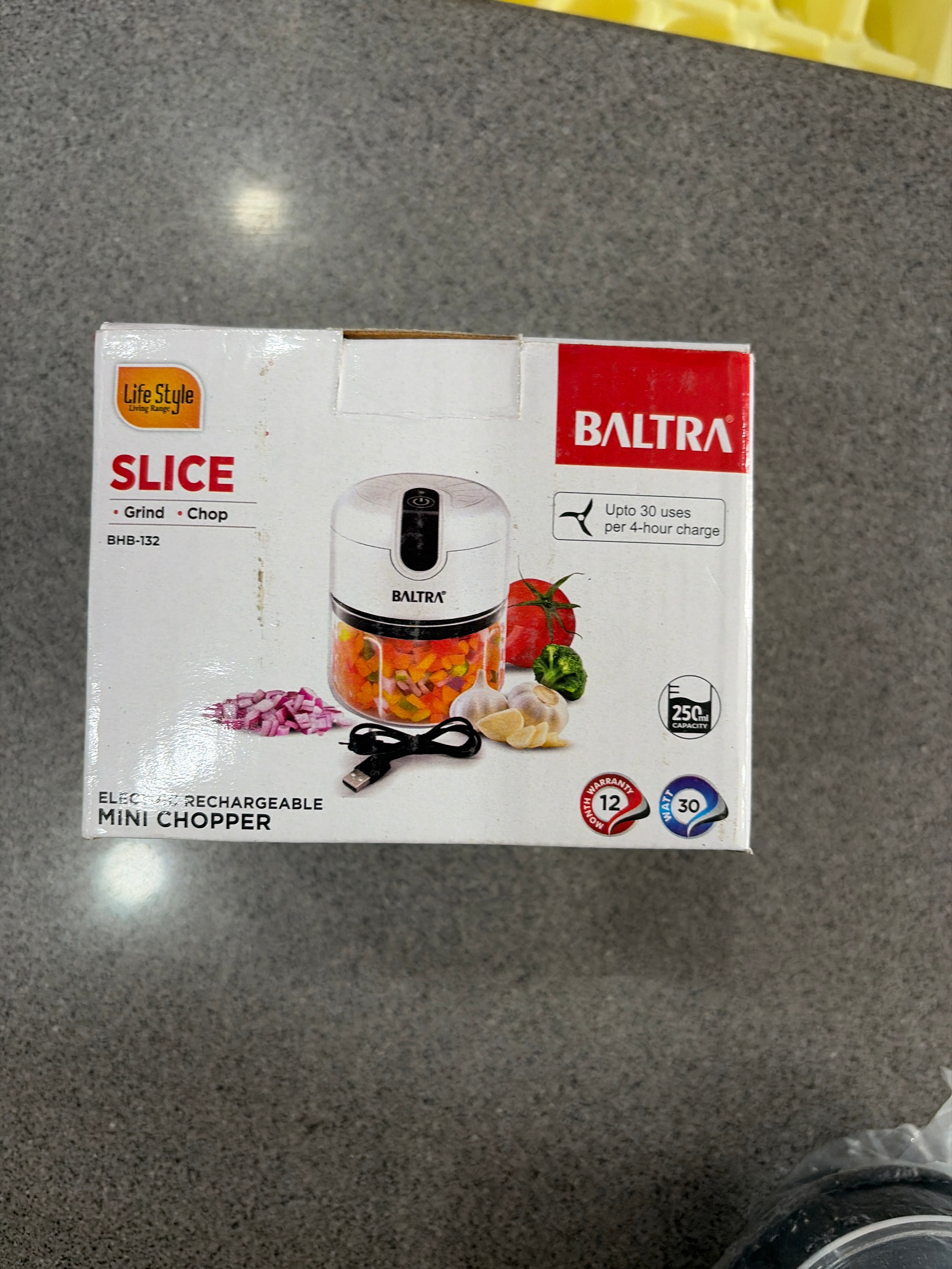 RECHARGEABLE ELECTRIC MINI CHOPPER